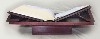 図書館の本の展示に最適の書見台です